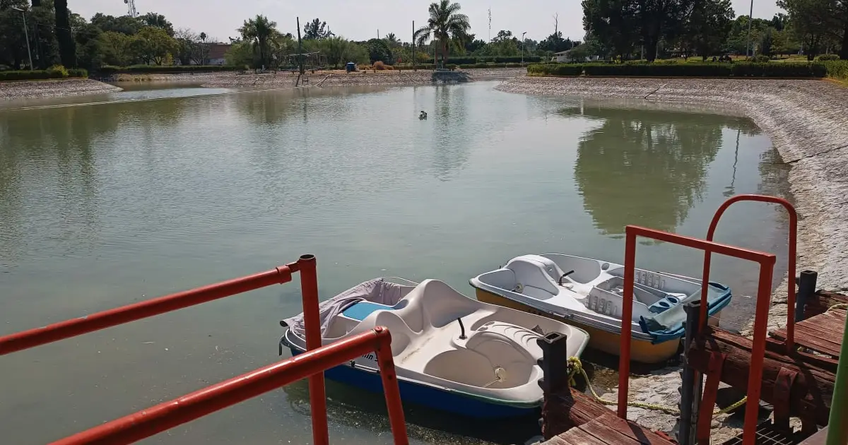 Luego de 10 meses, rellenado del lago del Parque Xochipilli en Celaya apenas va al 40%