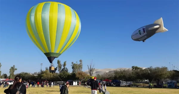 Regalan ‘experiencia única’ a familias con globos aerostáticos en León