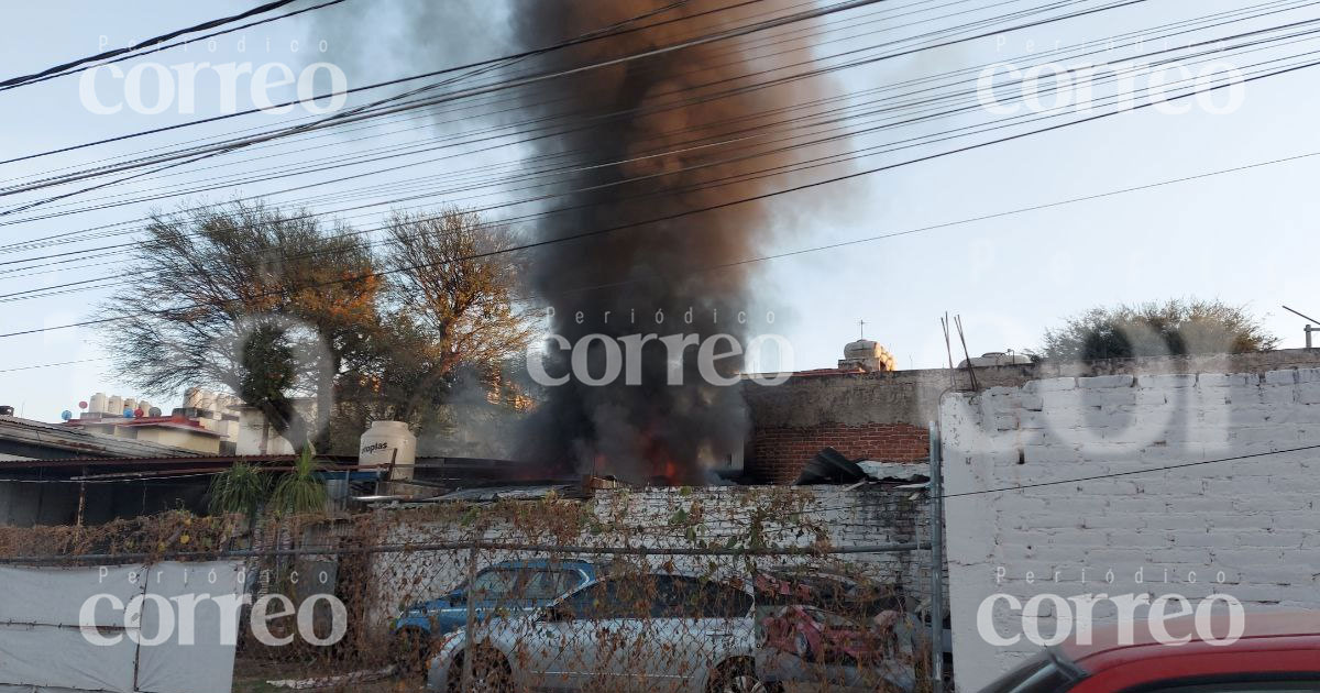 Incendio consume casa en la colonia la Herradura de León