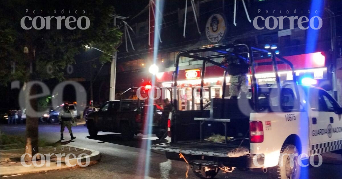 Atacan a cajera en el bar Monkey´s de Celaya; detienen a presuntos responsables