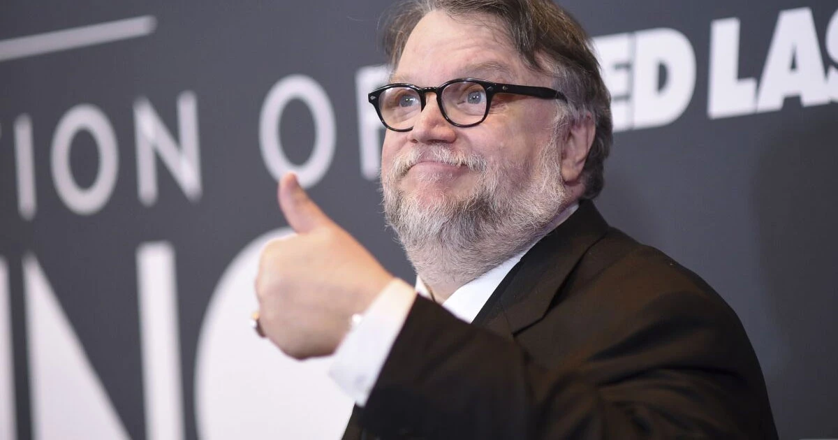 Guillermo del Toro se ofrece a pagar premios Ariel