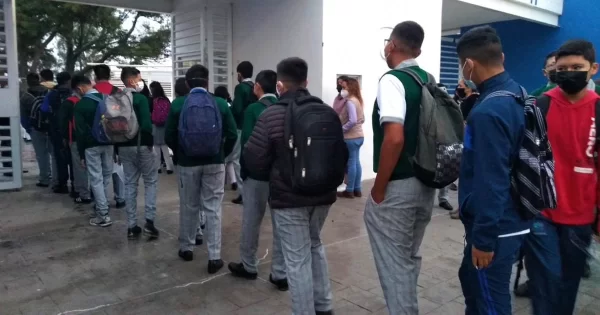 Solo una secundaria de Irapuato realiza el Operativo Mochila; otras están en proceso