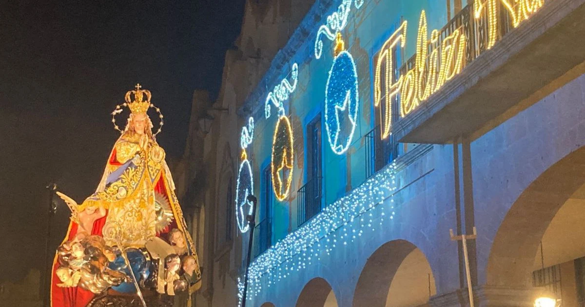 Con gran devoción, cientos de fieles festejan a la Patrona de Celaya