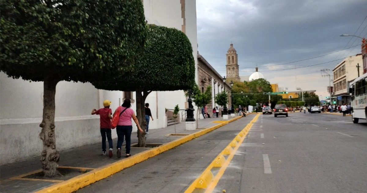 Sin estudios e incompleta instalaron ciclovía en centro de Irapuato, critica regidor de Morena