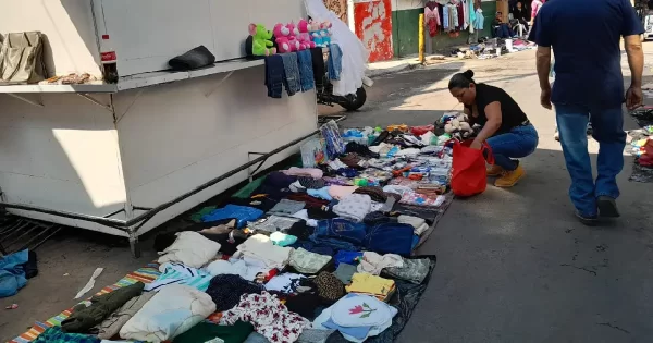 Para apoyarse entre todos, crean el Tianguis de ‘Las Pulgas’ en Acámbaro