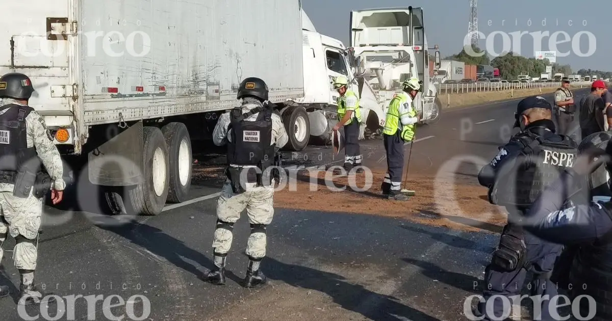 Incidente de tráiler en la Salamanca-Querétaro provoca cierre por más de 3 horas