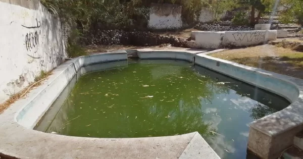 Abandonan emblemática zona de Los Baños en Tierra Blanca