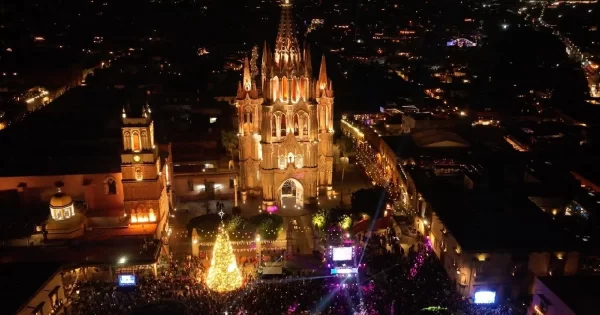 Recibe San Miguel de Allende al 2023 en un ambiente de fiesta