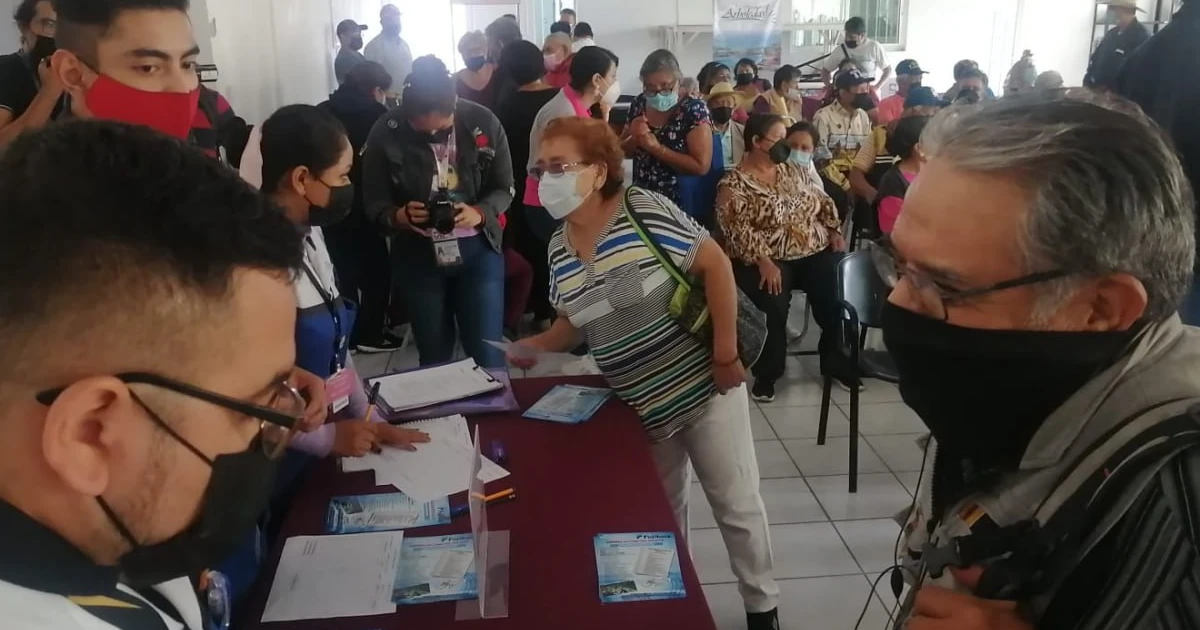 Al menos 400 adultos mayores están a la espera de una vacante laboral en Salamanca