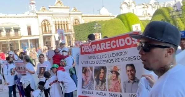 Marchan por Daniela y Viviana en León, jóvenes desaparecidas en Zacatecas en Navidad