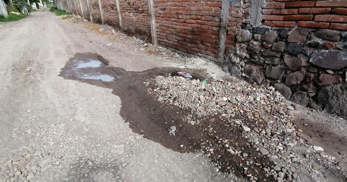 Habitantes de Santa Rita y San José en Salamanca viven entre aguas negras