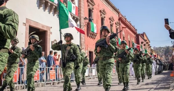 Con magno desfile, San Miguel celebra el 254 natalicio de Ignacio Allende