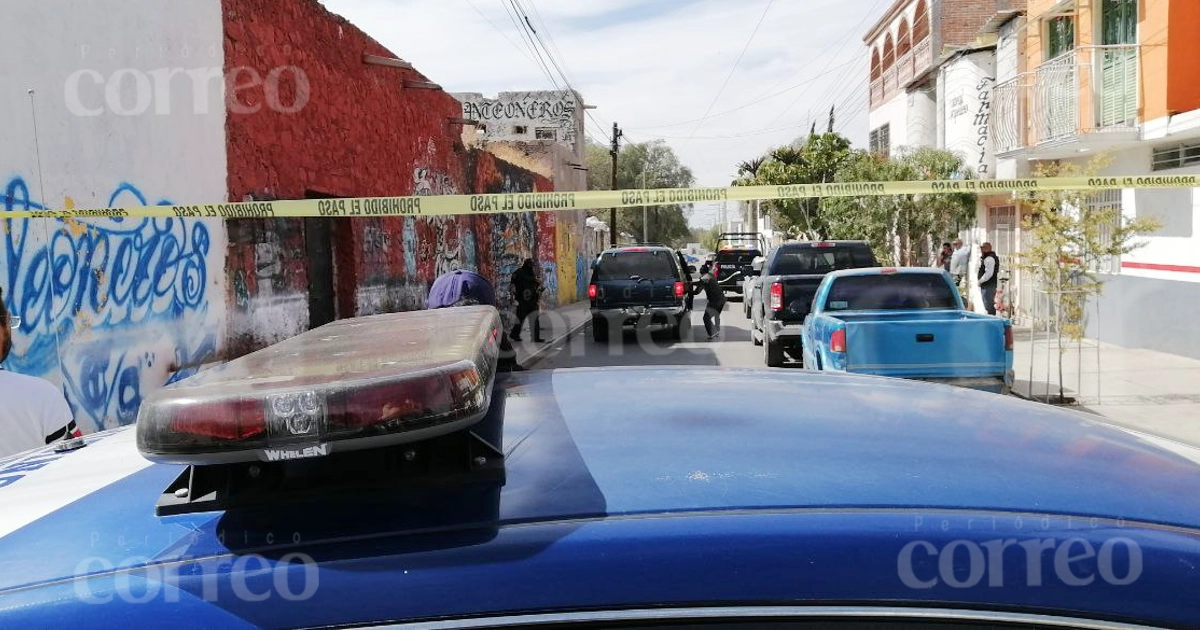 Apuñalan a un hombre y su hijo en el barrio de Los Panteoneros en San José Iturbide