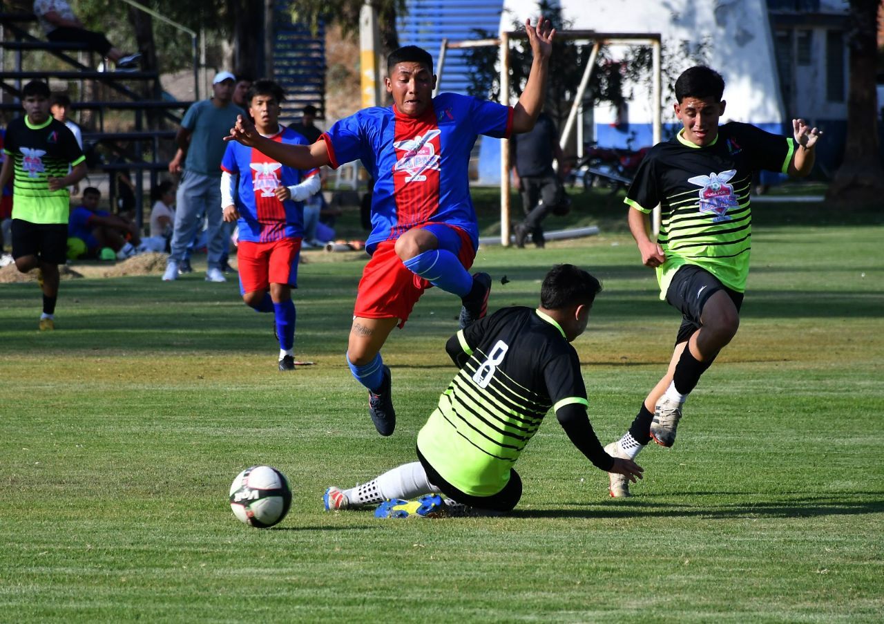 Goliza del Purísima del Jardín y avanza a la Final de la Liga por la Paz de Irapuato