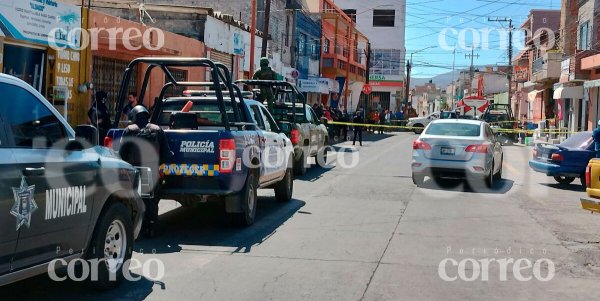 Asesinan a hombre en negocio de pollos de Valle de Santiago 