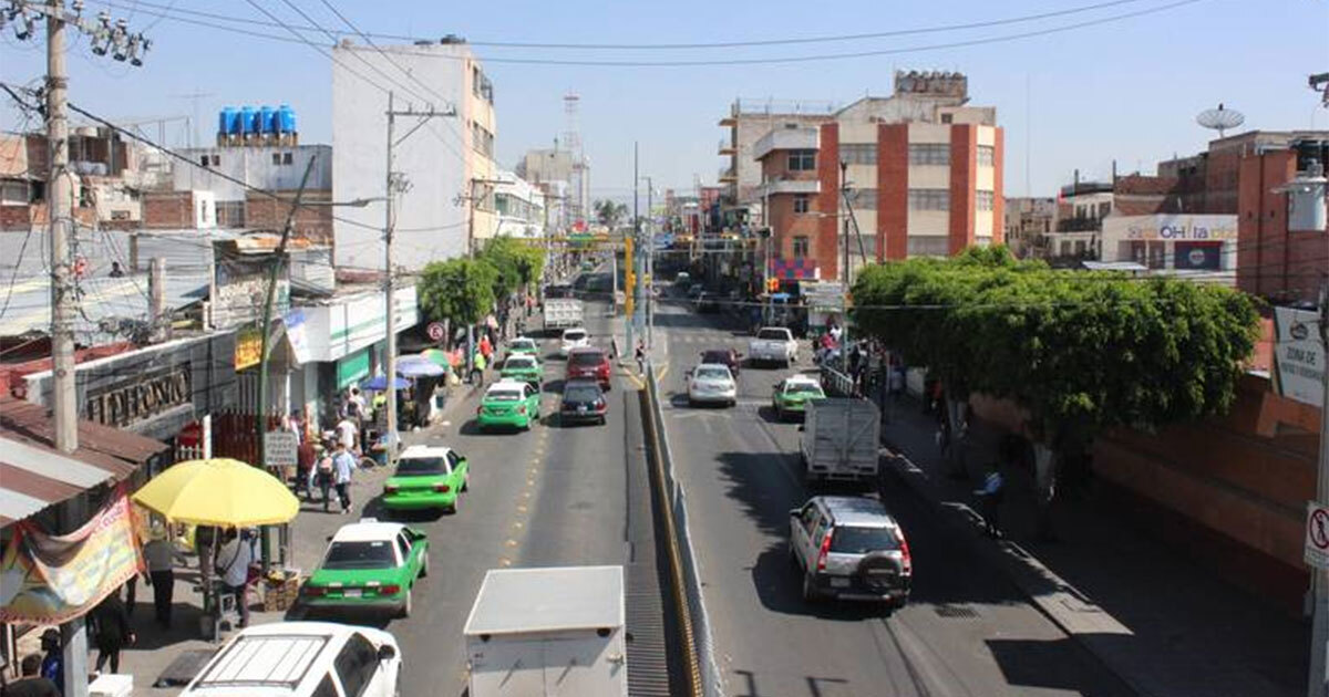 SSP alista operativo en avenida Miguel Alemán de León para despejar banquetas y calles