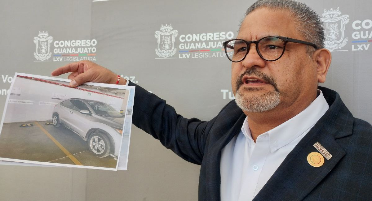 Ernesto Millán se deslinda de camioneta 'carísima' 