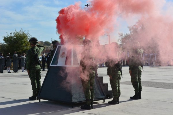 Así conmemora Guanajuato el día de la bandera: 'representa nuestra unión', dice Sinhue