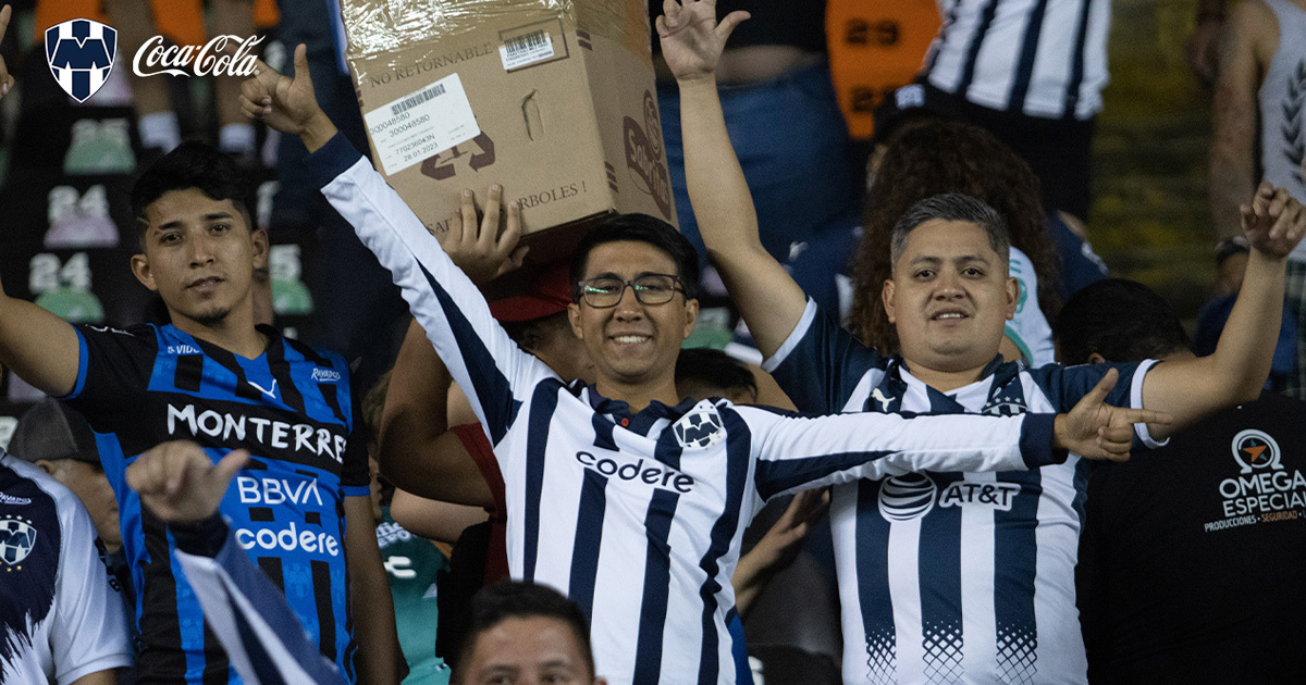 Por asistir al Estadio León, sancionan a la barra del Monterrey