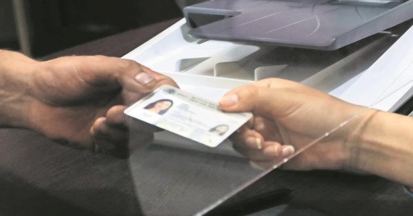 Credencial del INE incorporará género no binario; así puedes solicitarla