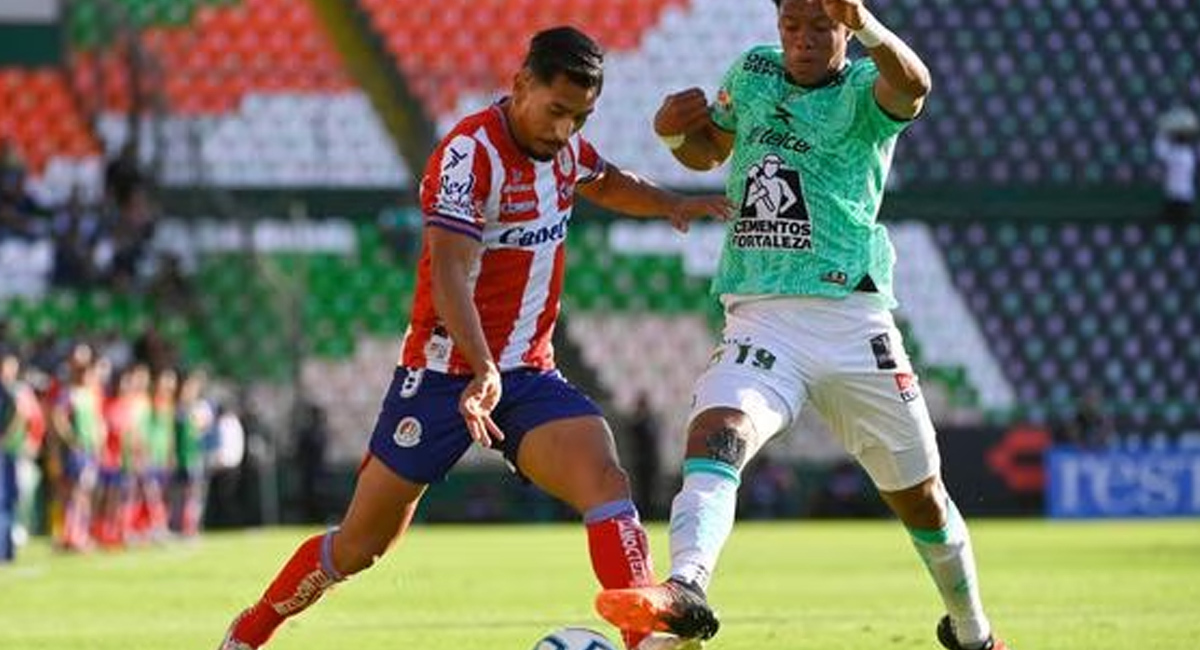 Desde casa, el León le ganó 2-0 al Atlético San Luis 