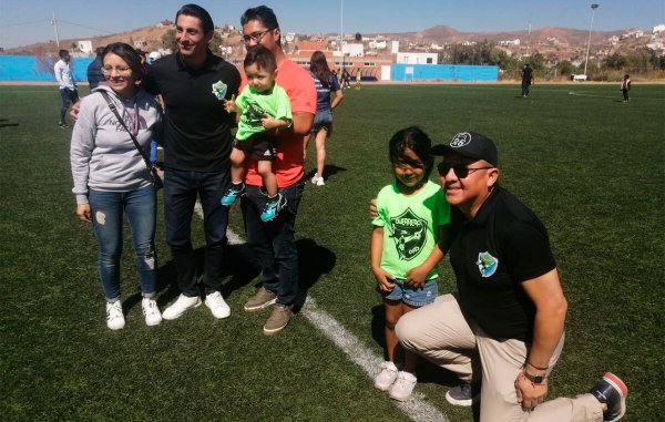 Centro de Formación Guerreros enseña fútbol inclusivo en Guanajuato; recibe a niños autistas y con Síndome de Down