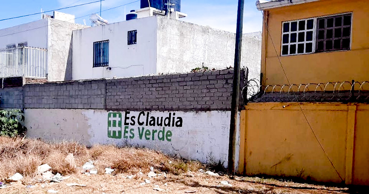 Pintas de Claudia Sheinbaum en color verde llegan ahora a Silao