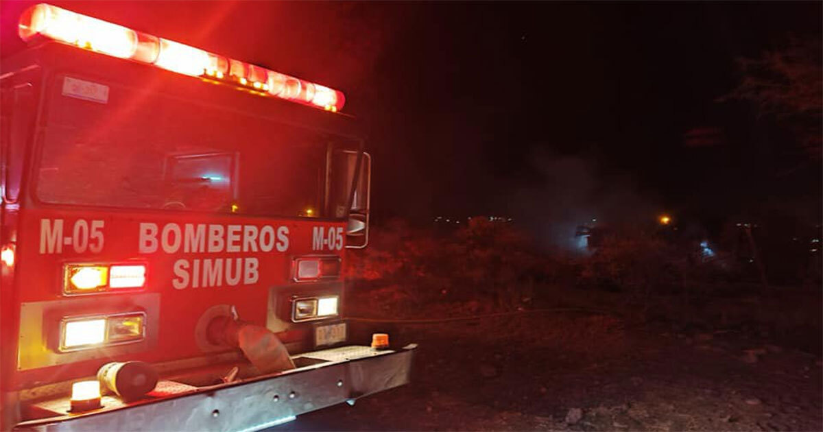 Bomberos de San Fco del Rincón y Guanajuato combaten incendios y accidente vehiculares