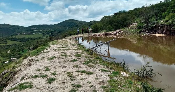 Ya se siente la sequía: de 22 bordos en Apaseo el Grande, apenas hay tres con agua