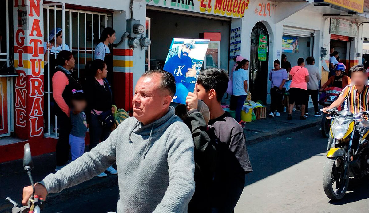 Despiden a Hugo César, comerciante asesinado en el mercado Tomasa Esteves, en Salamanca