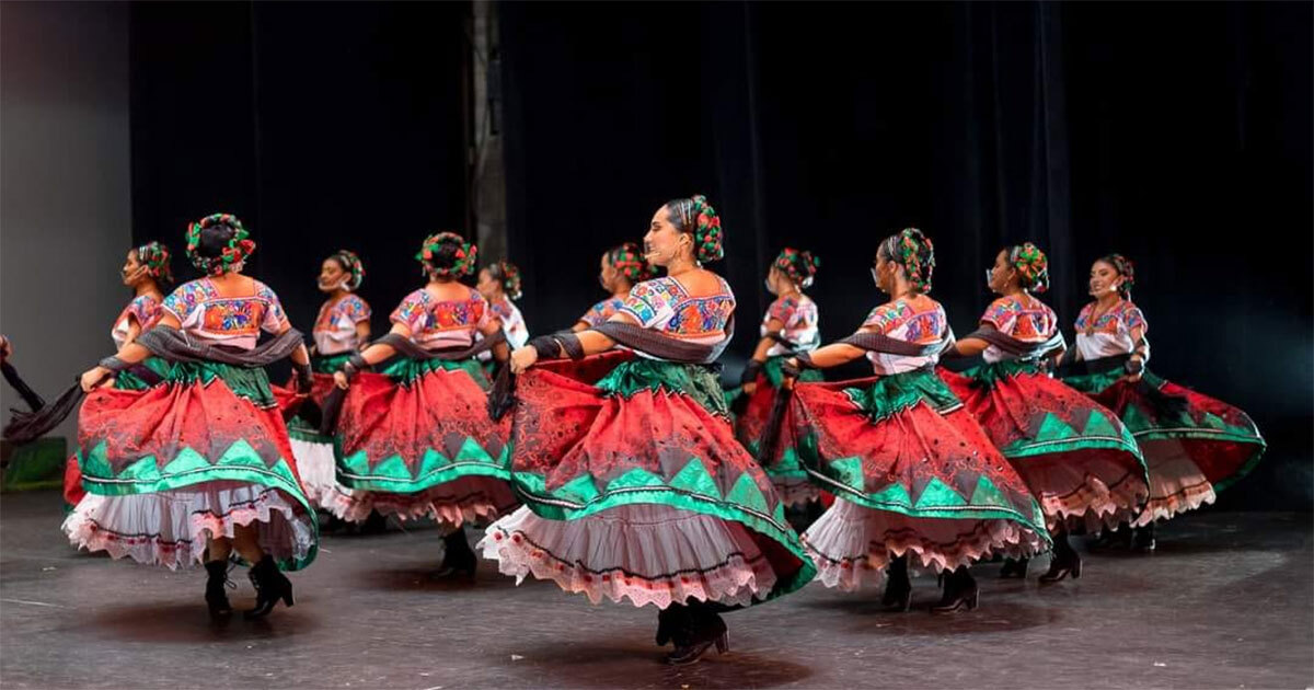 Celebra el Día de las Flores en Guanajuato con colorido espectáculo del Ballet Folclórico de la UG 