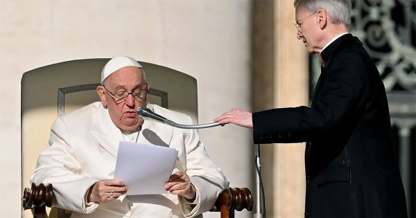 Papa Francisco pide orar por migrantes fallecidos en incendio de Ciudad Juárez