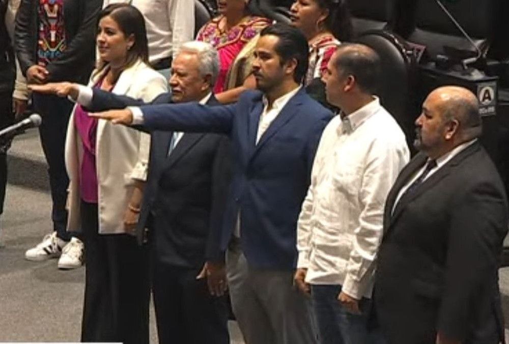 Agustín Robles toma protesta como diputado ante licencia de Román Cifuentes en el Congreso 