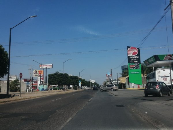 Ante robos, comerciantes exigen reforzar vigilancia en Avenida Faja de Oro de Salamanca 