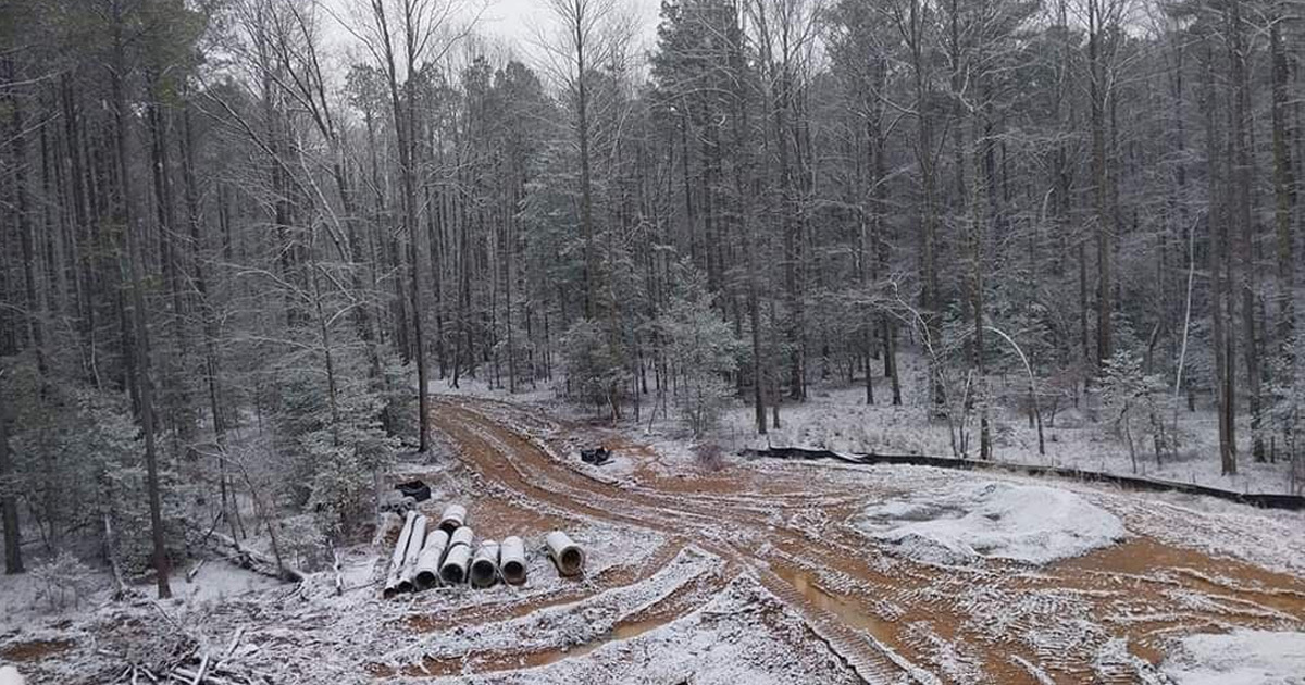 ¿Navidad en abril? Granizada tapiza de blanco la sierra de Santa Rosa en Guanajuato