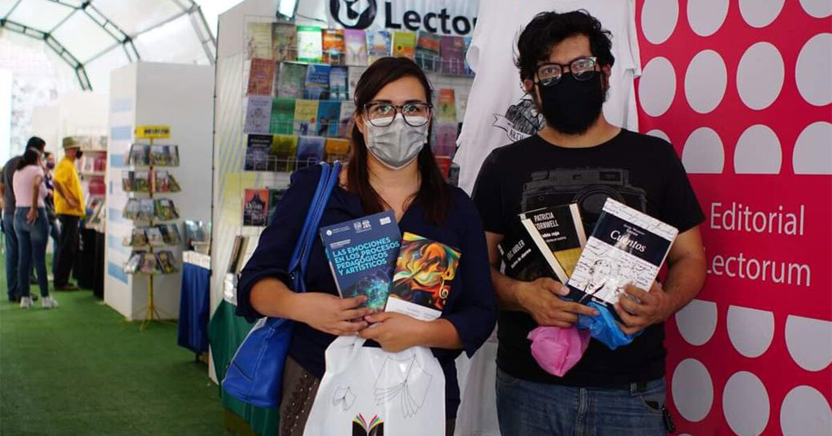 Avelina Lésper, Catón, Mauleón y Dahlia de la Cerda en la Feria del Libro de León