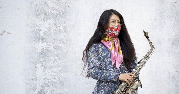 Elena Ríos, saxofonista víctima de ataque con ácido, llama a Congreso de Guanajuato a tipificar este delito