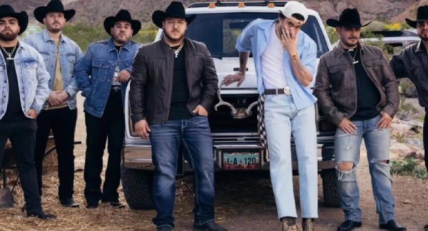  Bad Bunny y Grupo Frontera 