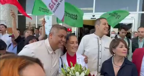 Así recibieron a Claudia Sheinbaum en su llegada a Guanajuato; hasta mariachi le llevaron 