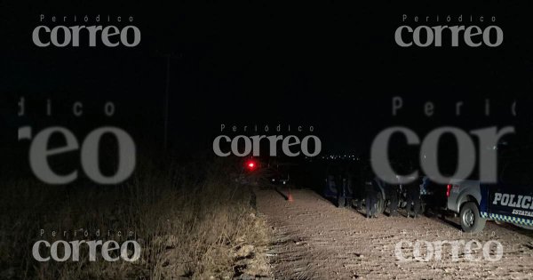 Abandonan al menos cuatro cuerpos dentro de un vehículo en Pénjamo, Guanajuato; intentaron quemarlos 