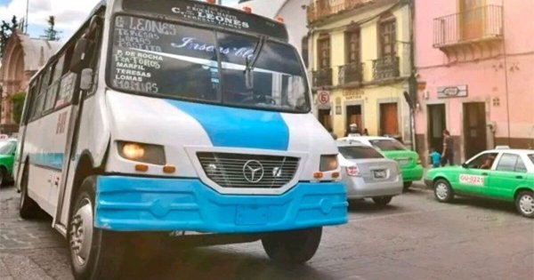 Costo de transporte en Guanajuato capital podría llegar a los 10 pesos; “es demasiado”, dice Navarro