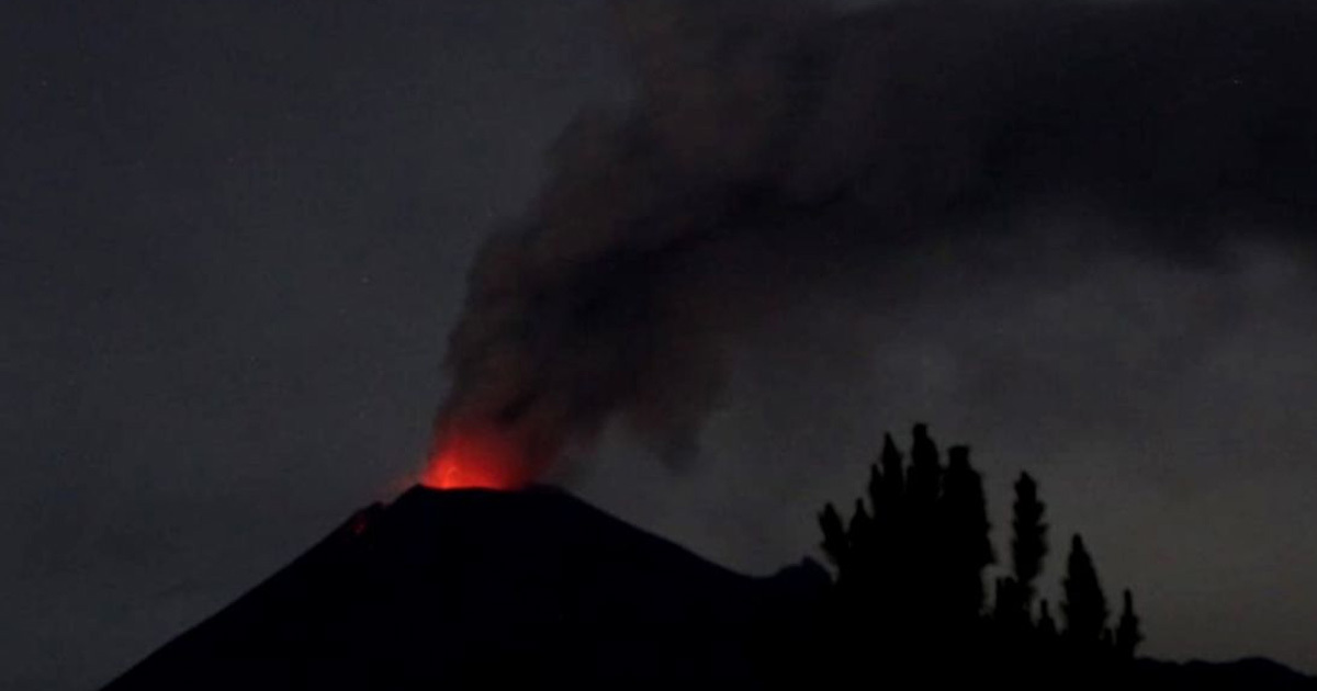 Aeropuerto de la Ciudad de México suspende todos sus vuelos por ceniza del Popocatépetl