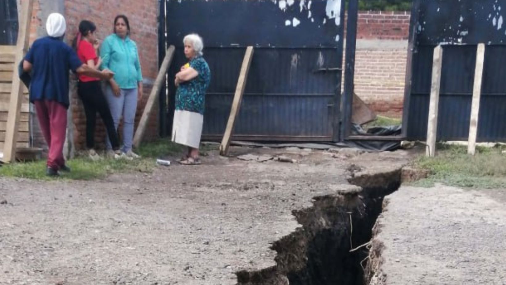 Ponen en peligro a habitantes las fallas geológicas en Celaya