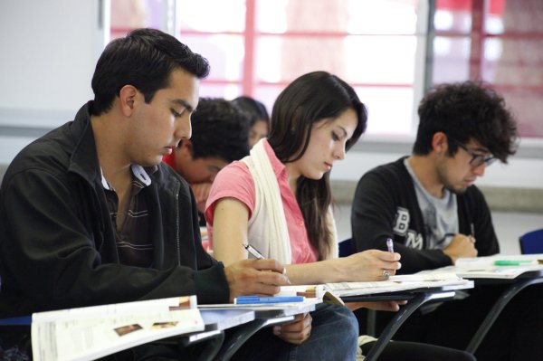 ¿Fuiste seleccionado para la Beca Jóvenes Escribiendo el Futuro? Descúbrelo aquí