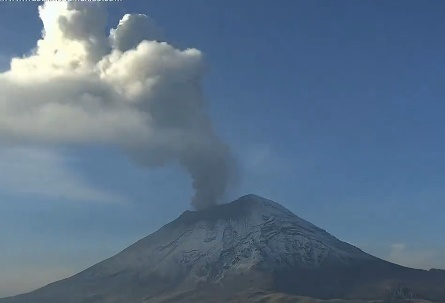 Mandan a 7 mil 275 soldados a Puebla ante probable evacuación de poblados cercanos al Popocatépetl