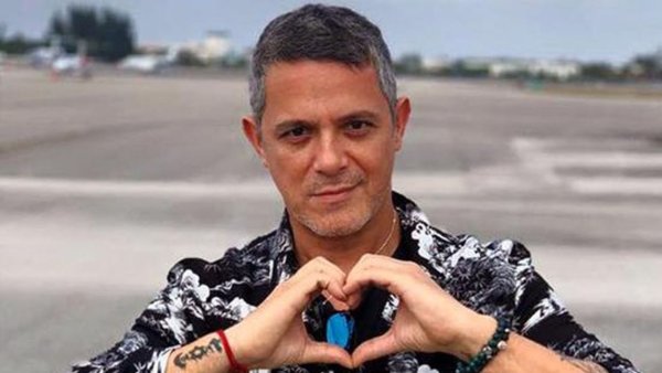 Preocupa Alejandro Sanz a sus fans tras escribir en redes “No estoy bien”