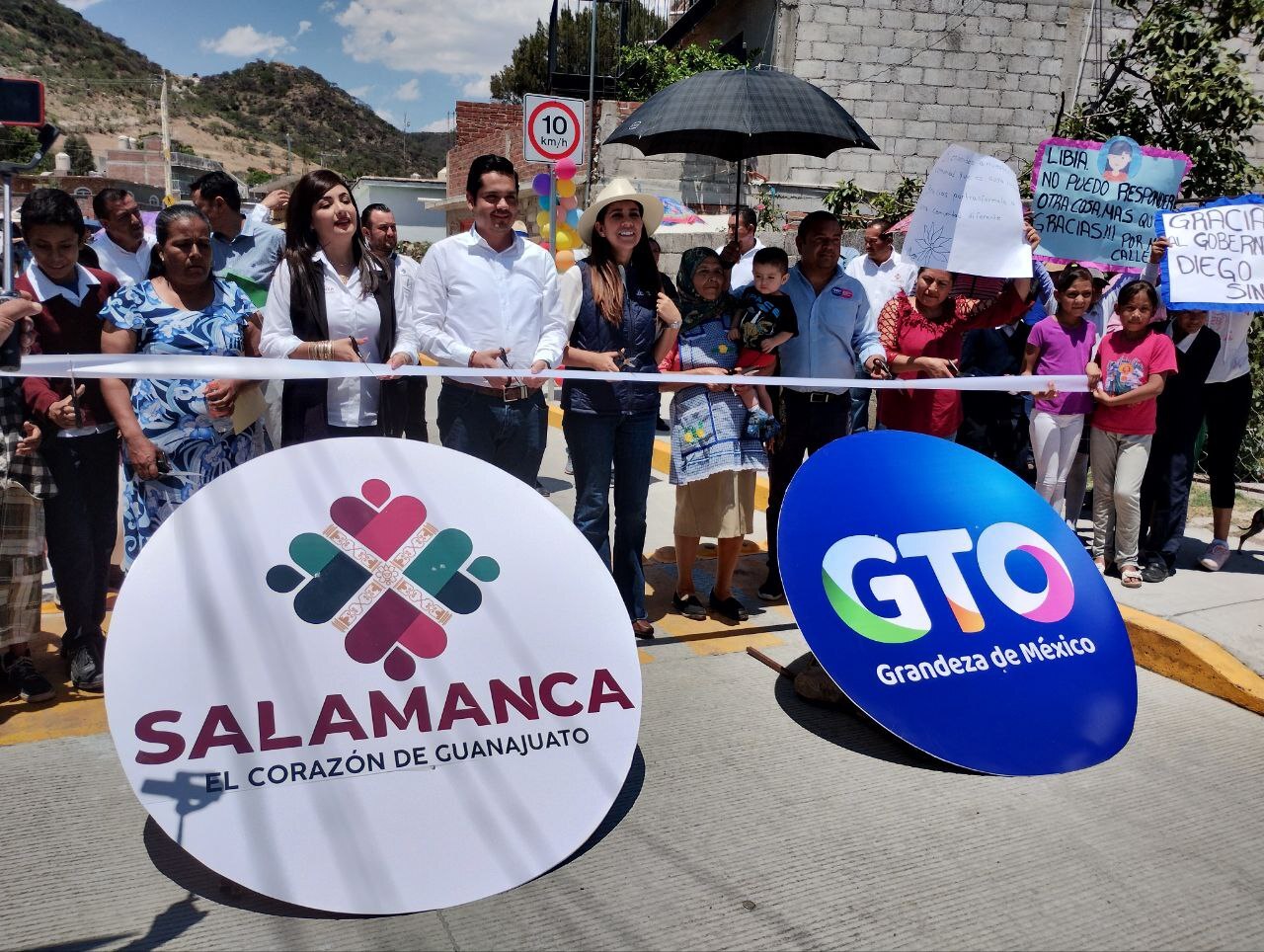 Pese a ambiente violento, Libia García Muñoz promete atender demanda social en comunidades de Salamanca 