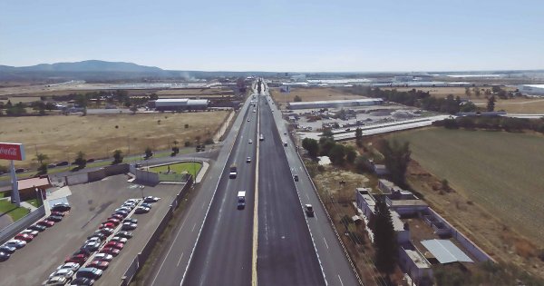 Captan en video robo de camionetas en carretera León-Aguascalientes 