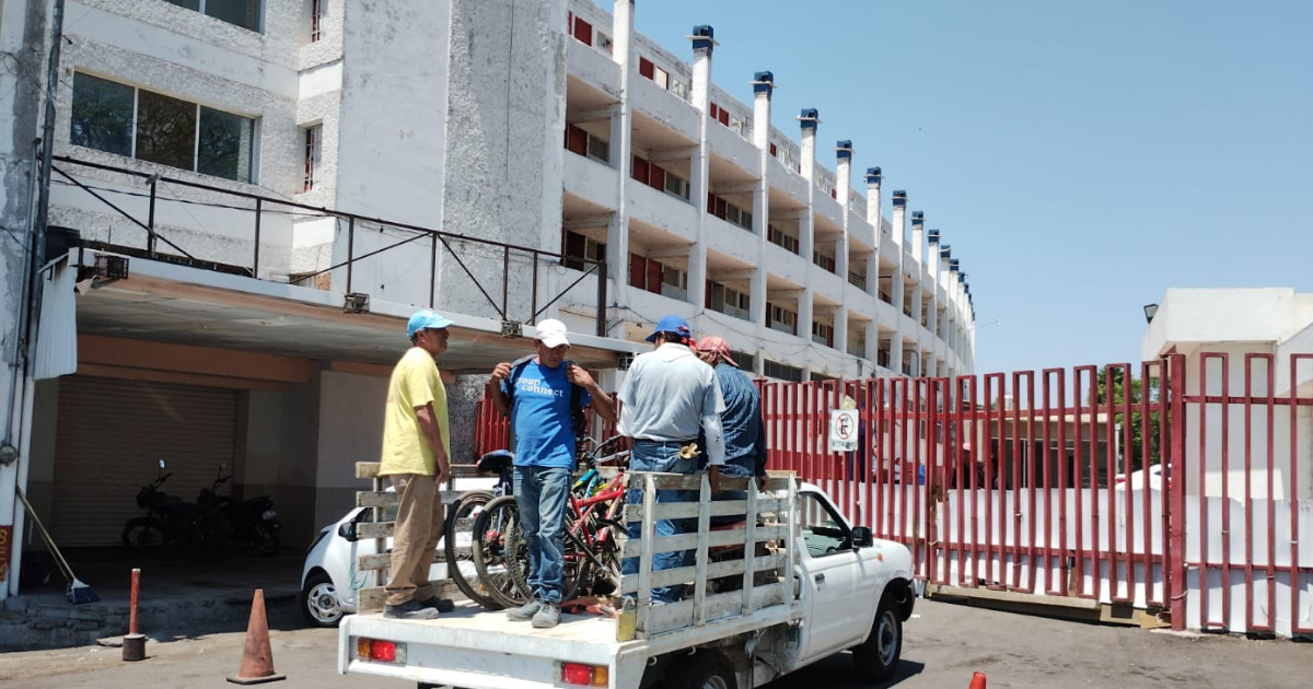 Empresa de Irapuato inicia rehabilitación del Estadio Sergio León Chávez para 'agradar' a la FMF