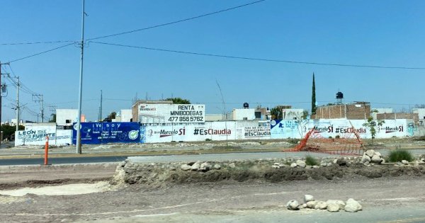 Guanajuato está tapizado de bardas con publicidad política... pero partidos se deslindan